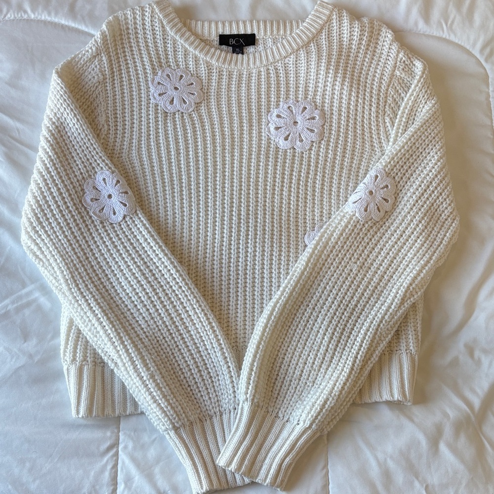 BCX Women's Ivory Sweater with Lace Details
